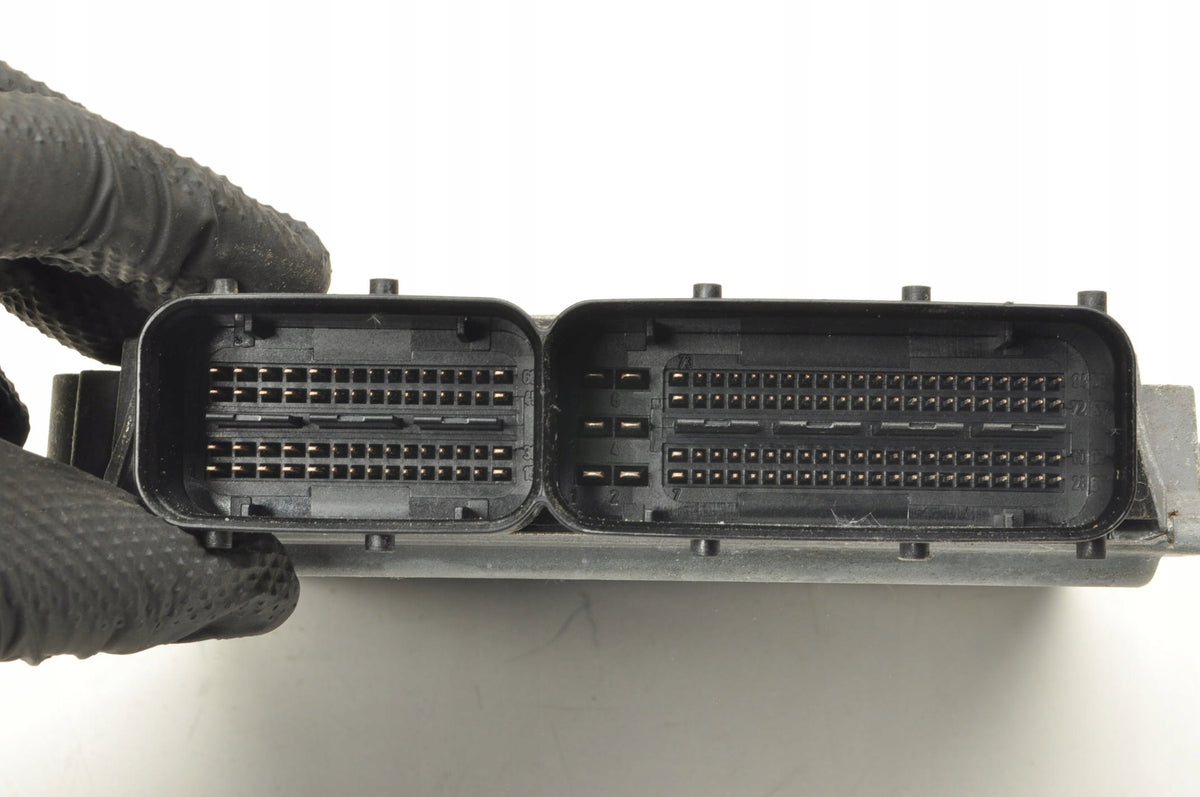 AUDI A4 A5 A6MA8 D4 3.0 TFSI 290KM COMPUTER ENGINE DRIVER 4H0907551