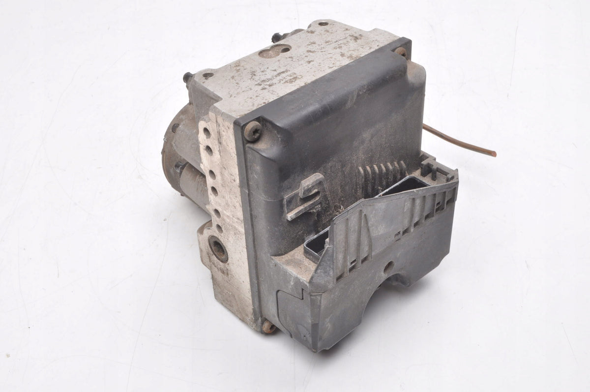 AUDI A4 B5 A6 S6 A8 S8 1.8 20V 125HP ABS PUMP 8D0614111D