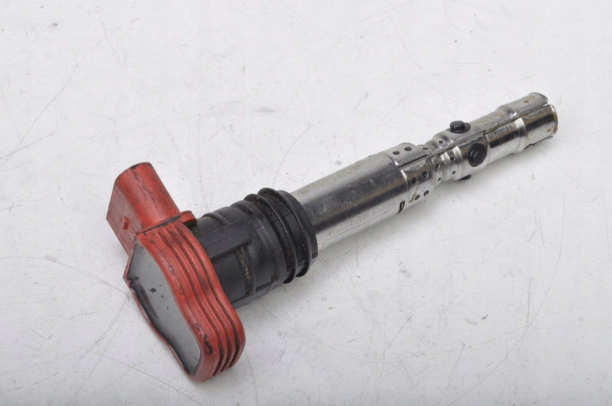 AUDI A4 B6 2.0 20V 130KM IGNITION COIL 06C905115M