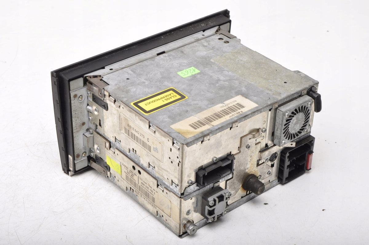 AUDI A4 B6 RADIO NAVIGATION 4D0035192E