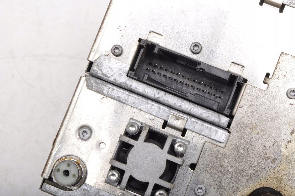 AUDI A4 B6 RADIO NAVIGATION 4D0035192E