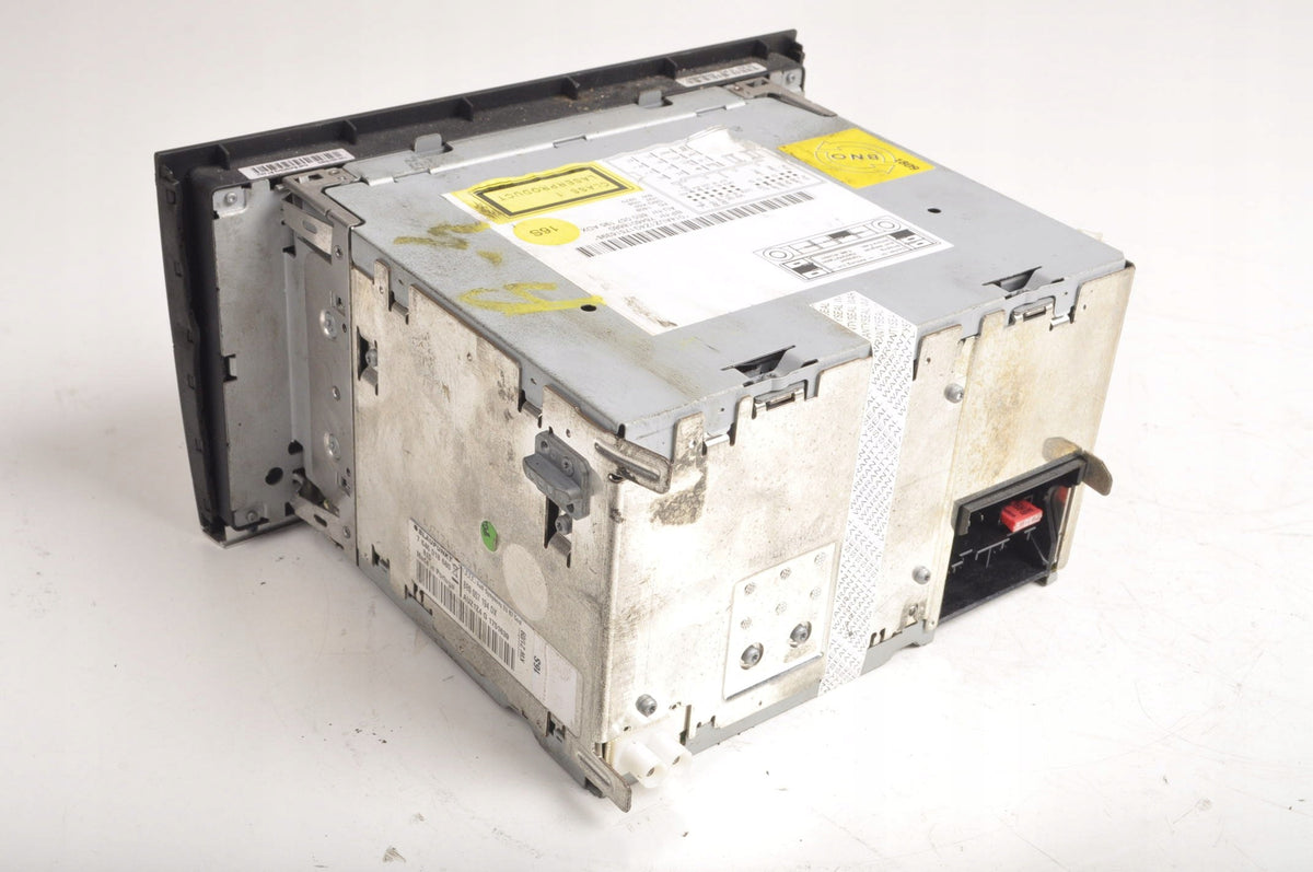 AUDI A4 B6 RADIO SYMPHONY 8E0057195