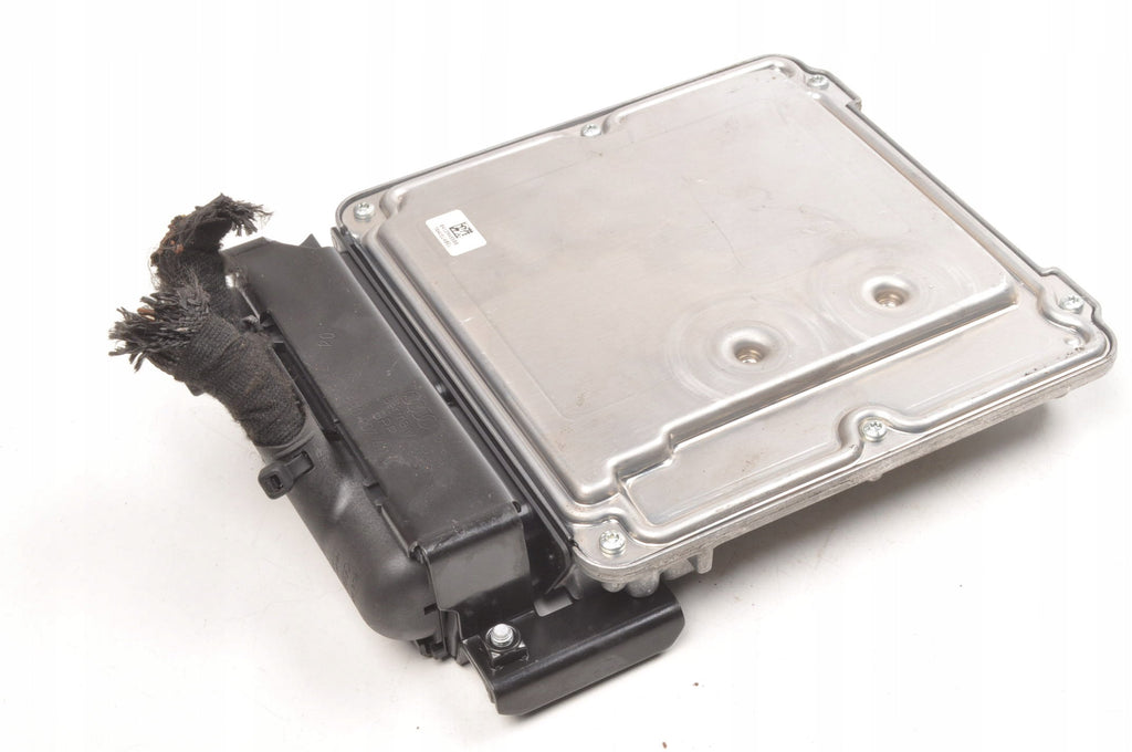AUDI A4 B7 2.0 TDI COMPUTER ENGINE DRIVER 03G906016KN