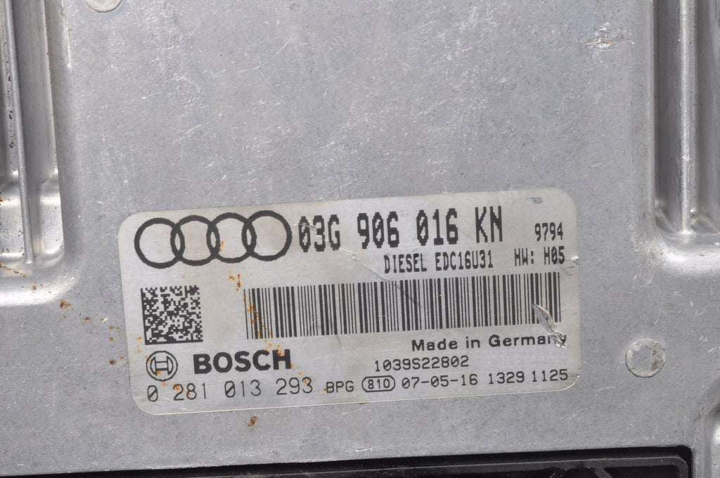 AUDI A4 B7 2.0 TDI COMPUTER ENGINE DRIVER 03G906016KN