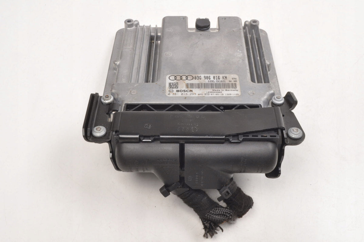 AUDI A4 B7 2.0 TDI COMPUTER ENGINE DRIVER 03G906016KN