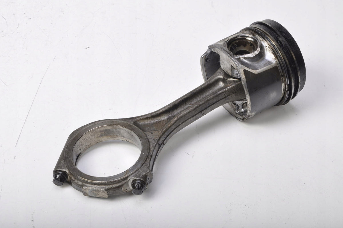 AUDI A4 B7 2.7 TDI PISTON CONNECTING ROD 059AB