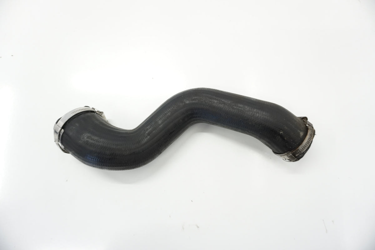 AUDI A4 B7 INTERCOOLER PIPE 2.0TFSI 8E0145737Q