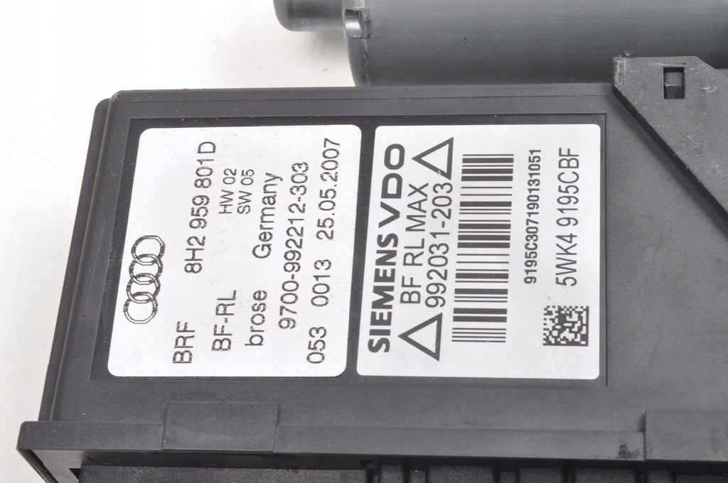 AUDI A4 B7 WINDOW MOTOR LEFT FRONT 8H2959801D