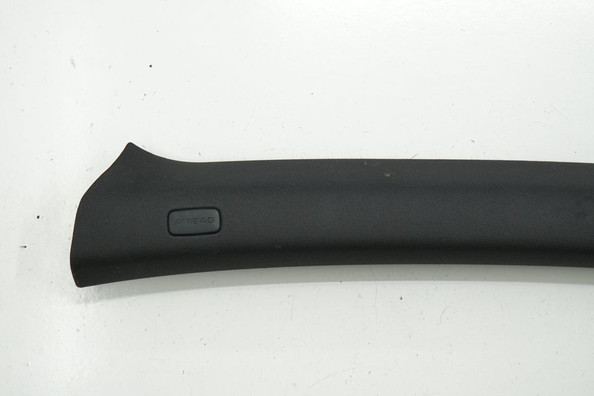 AUDI A4 B8 08R S-LINE POST COVER AND LEFT FRONT 8K0867233
