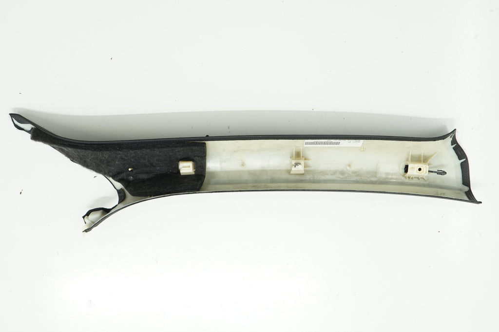 AUDI A4 B8 08R S-LINE POST COVER AND LEFT FRONT 8K0867233
