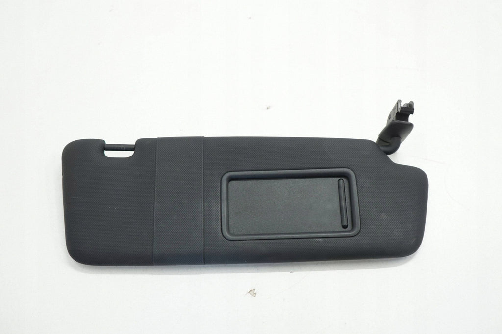 AUDI A4 B8 15R SUNSHADE RIGHT S-LINE 8K0857552