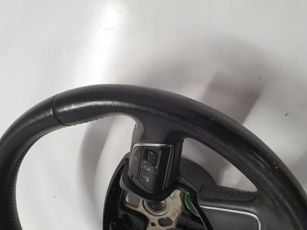 AUDI A4 B8 A5 8T LIFT FOUR-SPOKE STEERING WHEEL