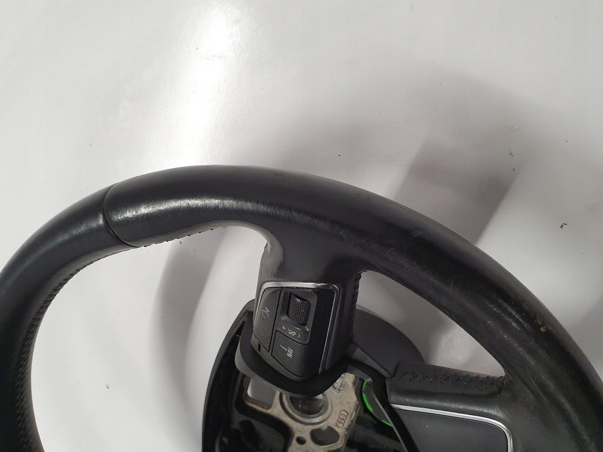 AUDI A4 B8 A5 8T LIFT FOUR-SPOKE STEERING WHEEL