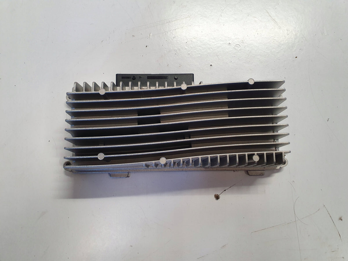 AUDI A4 B8 A5 8T SPEAKER AMPLIFIER 8R0035223G