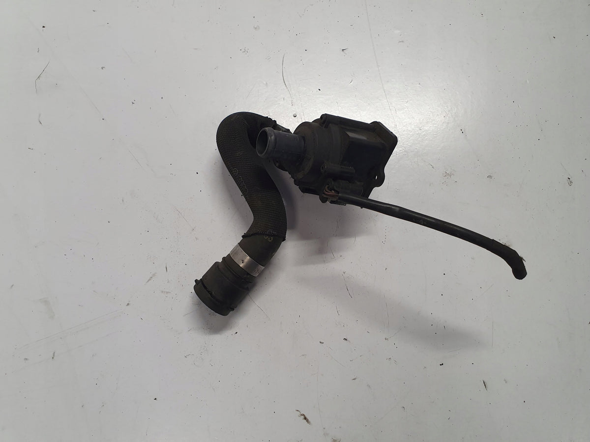 AUDI A4 B8 A5 8T WATER PUMP 2.0TDI 8K0965561A