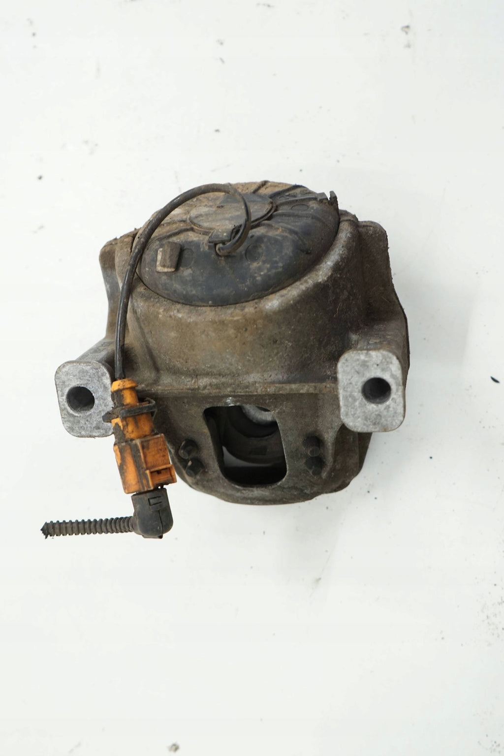 AUDI A4 B8 ALLROAD 09R 3.0 TDI PAW ENGINE CUSHION LEFT 8K0199381NE