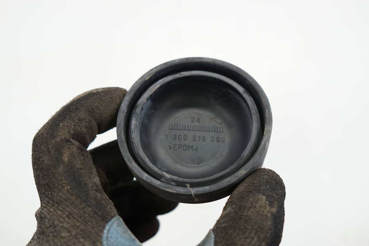 AUDI A4 B8 ALLROAD 09R LAMP CAP COVER FRONT 1300516099