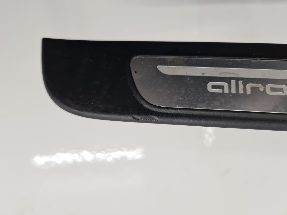 AUDI A4 B8 ALLROAD STRIP THRESHOLD OVERLAY RIGHT FRONT 8K9853374