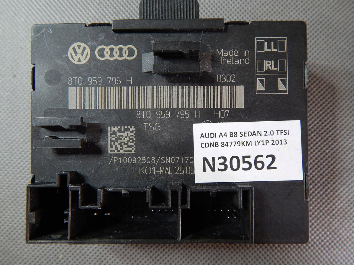AUDI A4 B8 DOOR CONTROLLER MODULE 8T0959795H