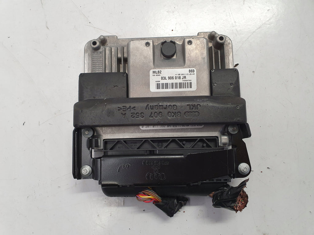 AUDI A4 B8 ENGINE CONTROLLER 2.0TDI 03L906018JR