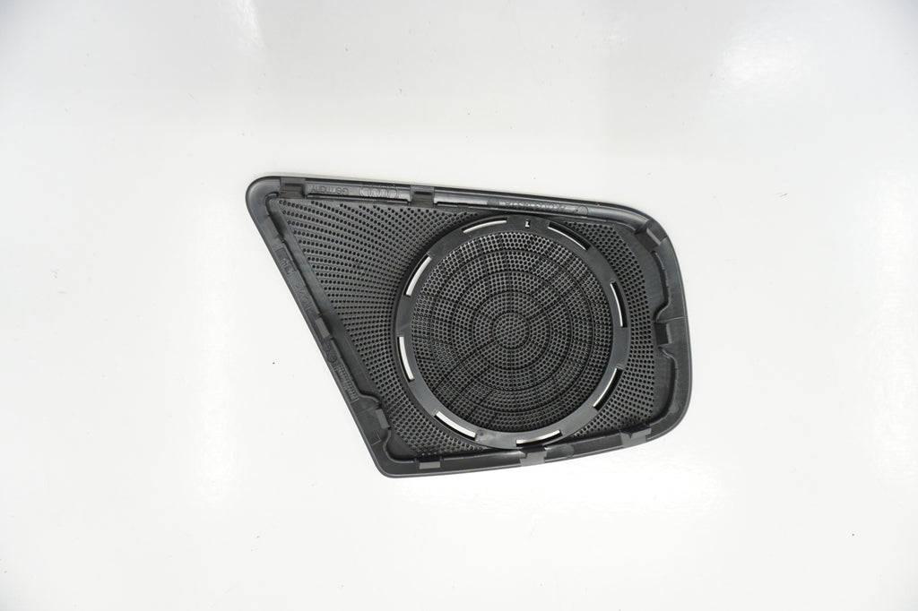 AUDI A4 B8 GRILLE COVER BANG OLUFSEN LEFT REAR 8K0035435A