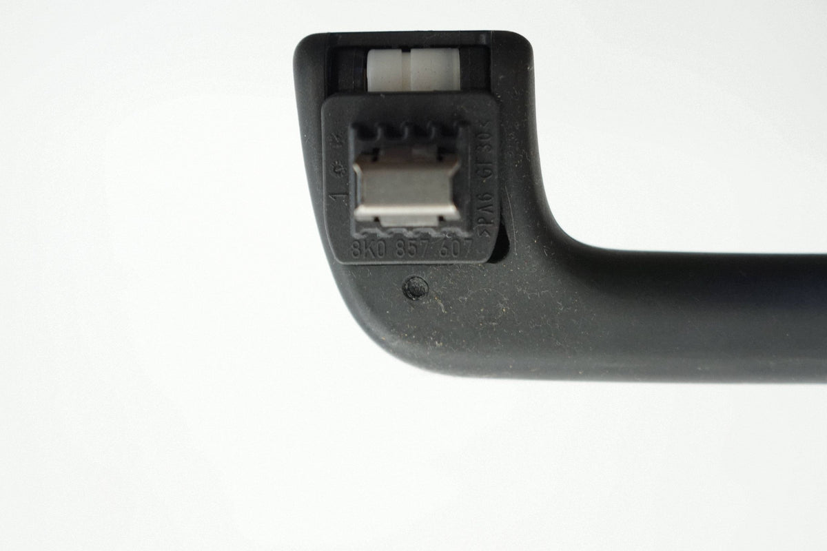 AUDI A4 B8 LIFT 12R HEADLINER HANDLE REAR S-LINE 8K0857607