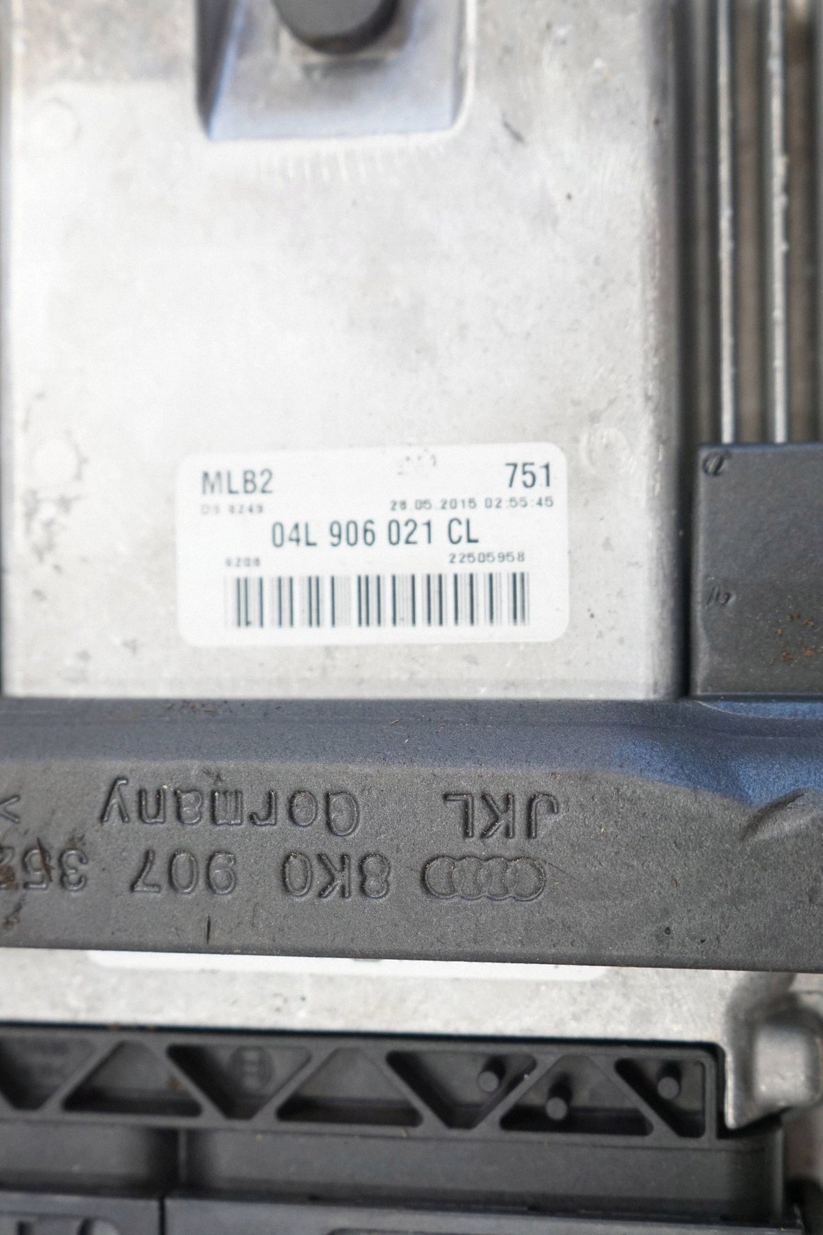AUDI A4 B8 LIFT 15R 2.0 TDI COMPUTER ENGINE DRIVER 04L906021CL