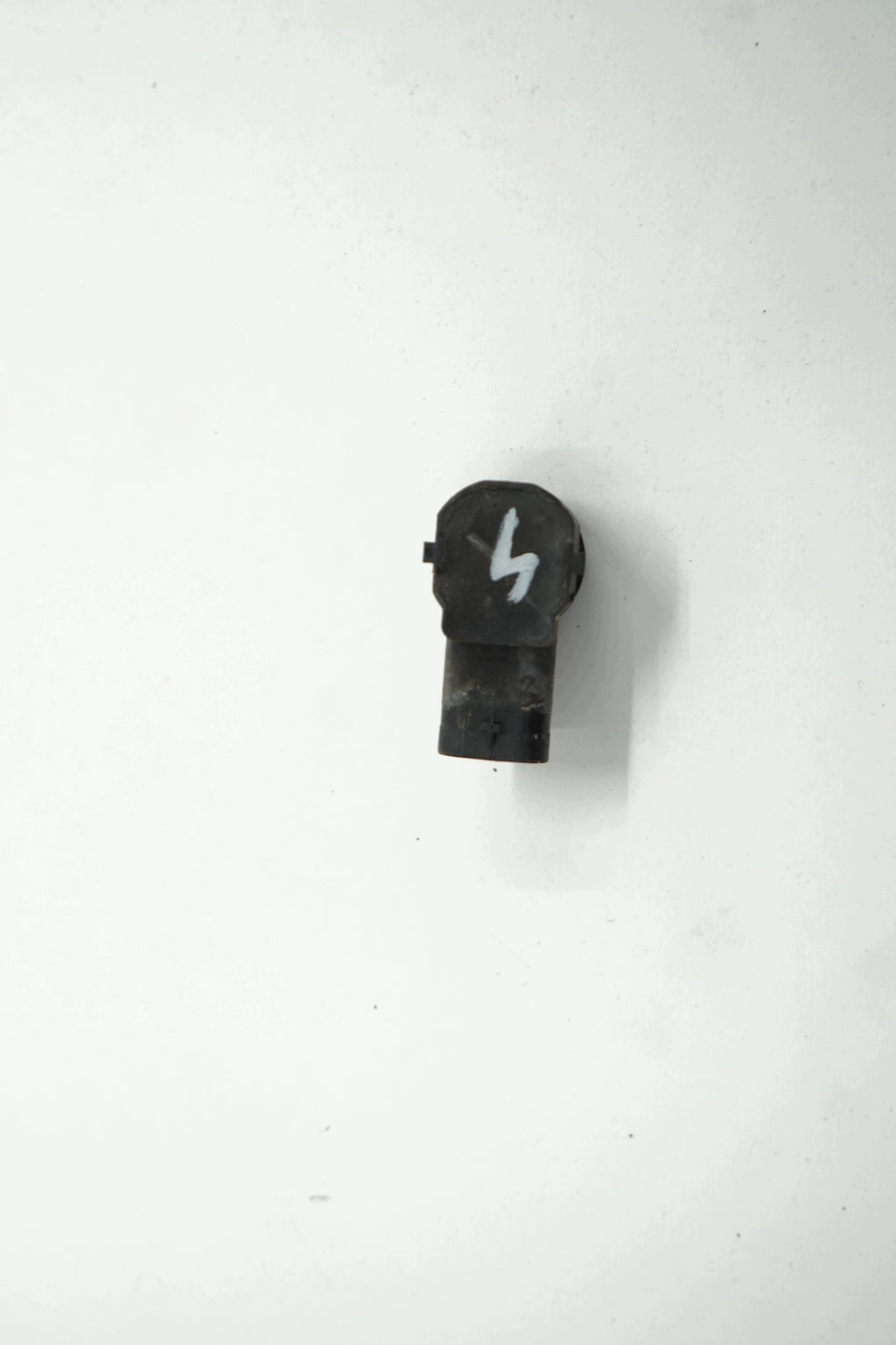 AUDI A4 B8 LIFT 15R PARKING SENSOR PDC LY9T 5KD919275B