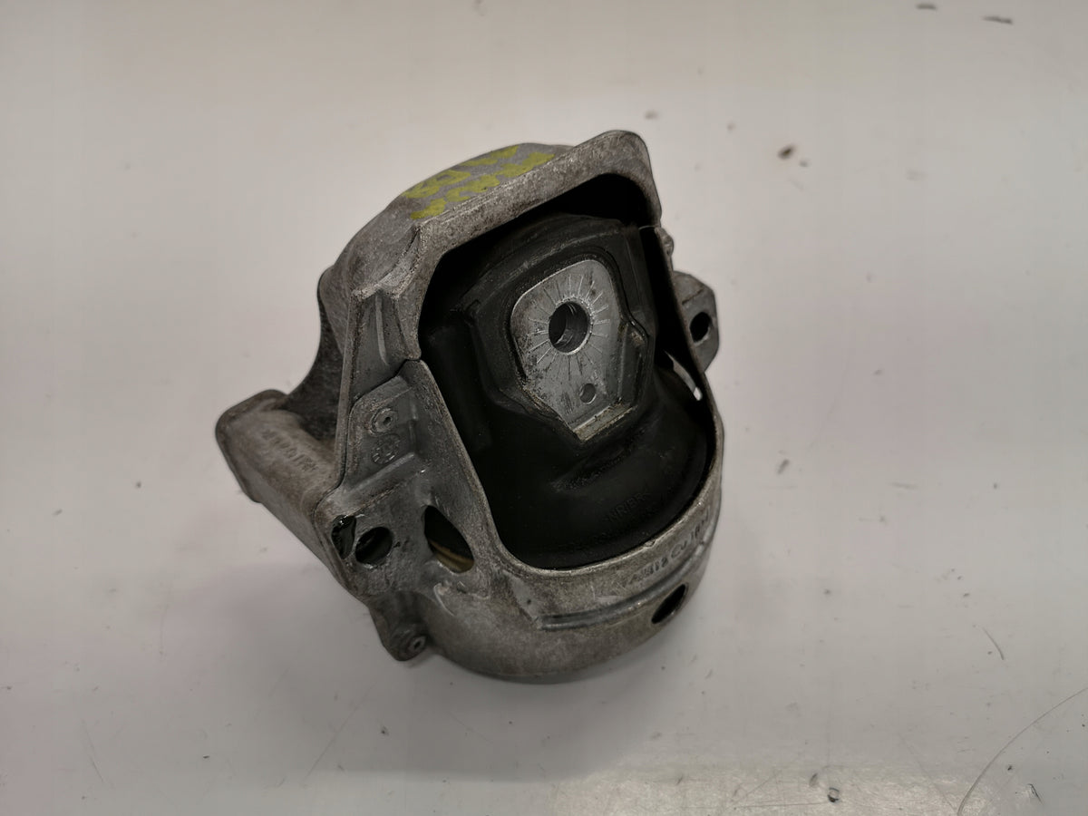 AUDI A4 B8 LIFT ENGINE CUSHION 2.0TDI 8R0199381R
