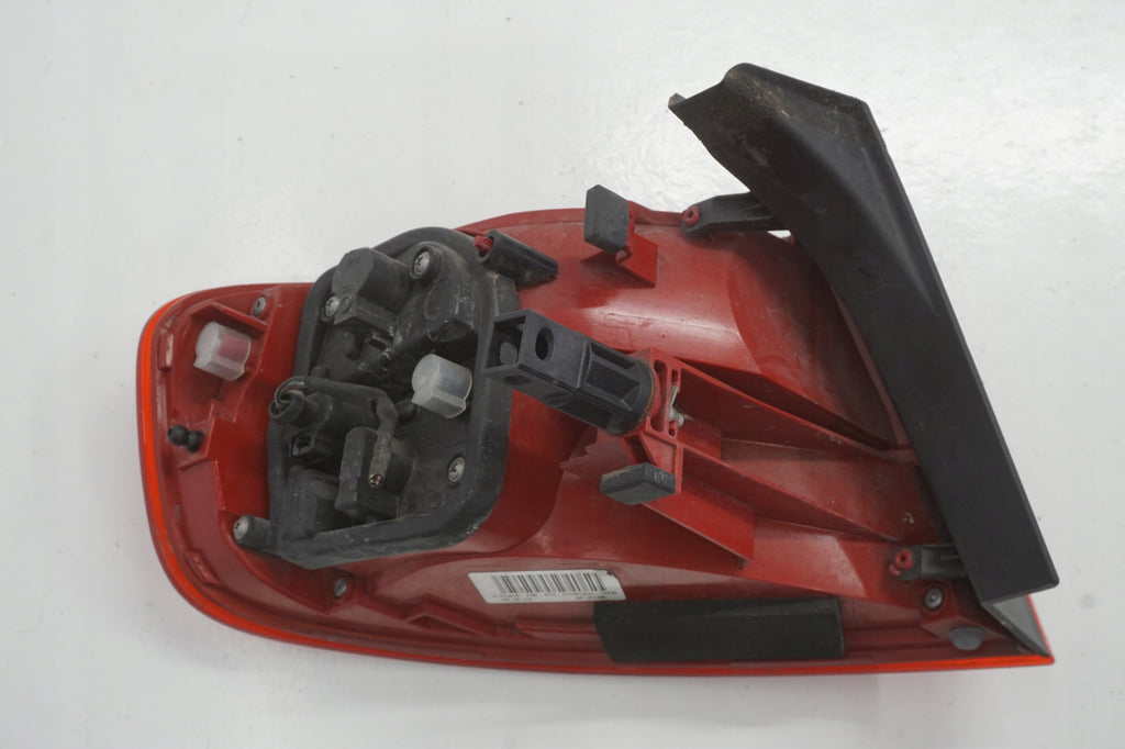AUDI A4 B8 LIFT SEDAN 11R LAMP RIGHT REAR 8K5945096AA