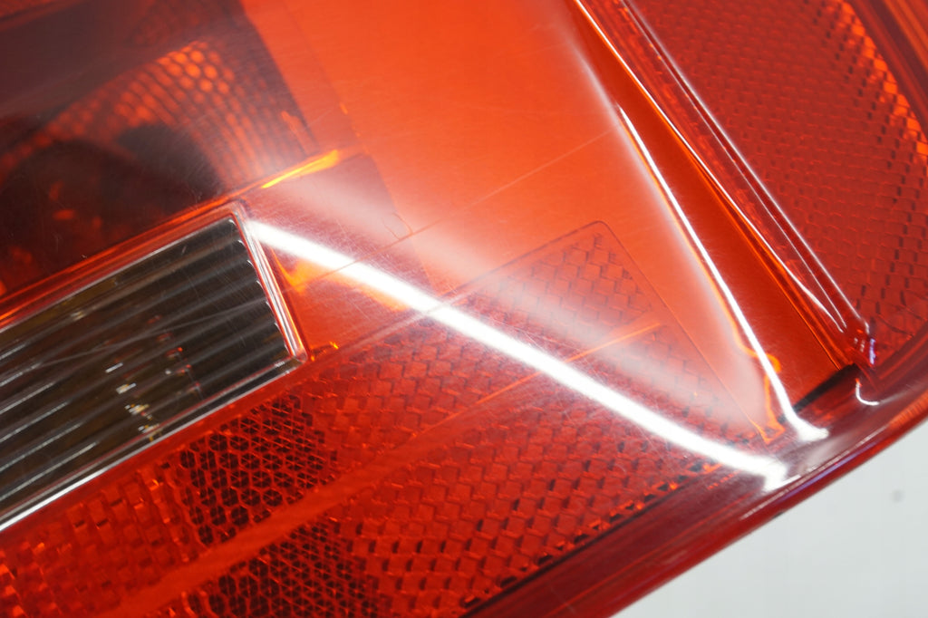 AUDI A4 B8 LIFT SEDAN 11R LAMP RIGHT REAR 8K5945096AA