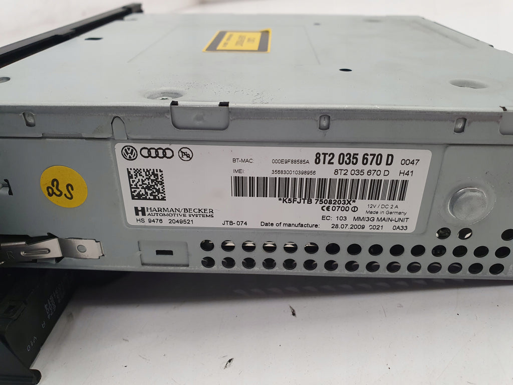 AUDI A4 B8 READER MMI NAVIGATION ANGLIK UK 8T2035670D