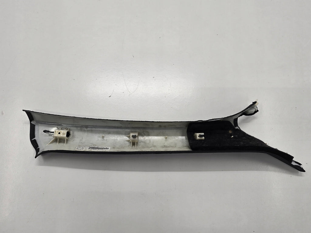 AUDI A4 B8 S-LINE POST COVER AND LEFT FRONT 8K0867233