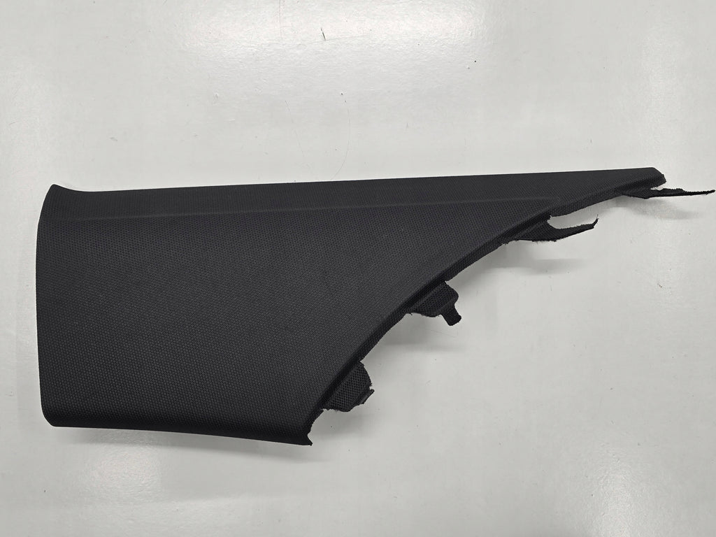 AUDI A4 B8 S-LINE SEDAN POST COVER RIGHT REAR 8K5867246
