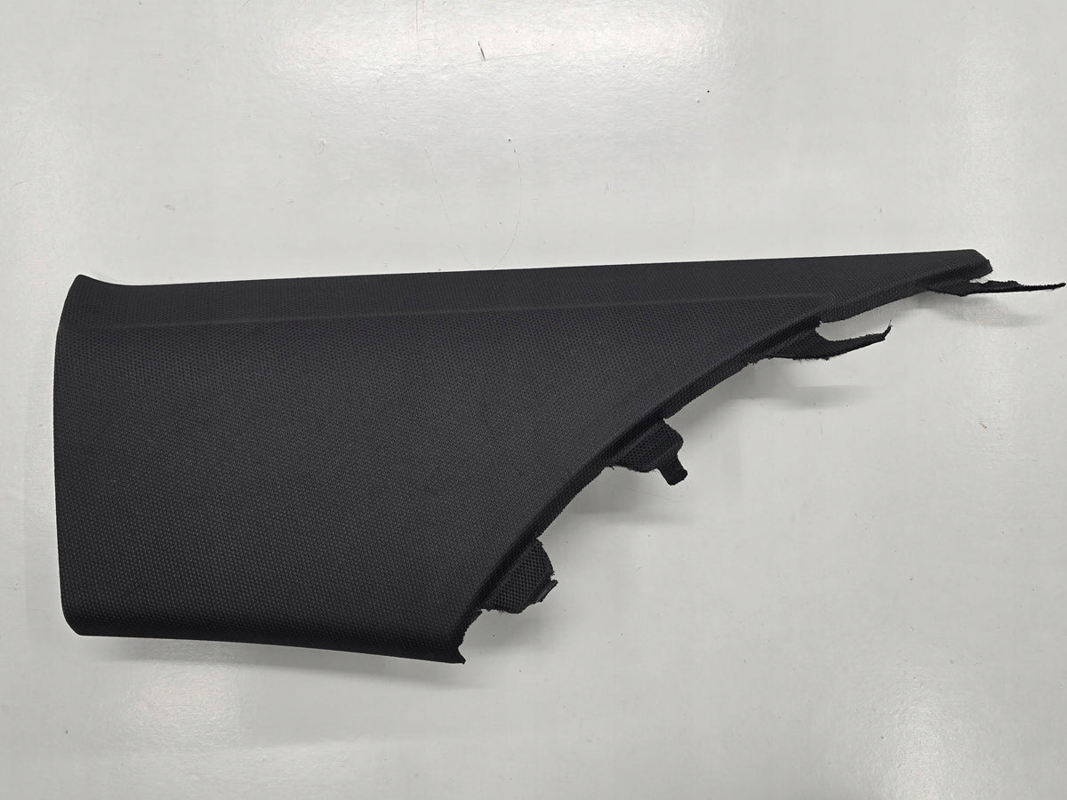 AUDI A4 B8 S-LINE SEDAN POST COVER RIGHT REAR 8K5867246