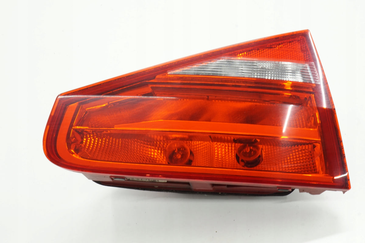 AUDI A4 B8 SEDAN LIFT 13R LAMP LEFT REAR FLAP 8K5945093AA