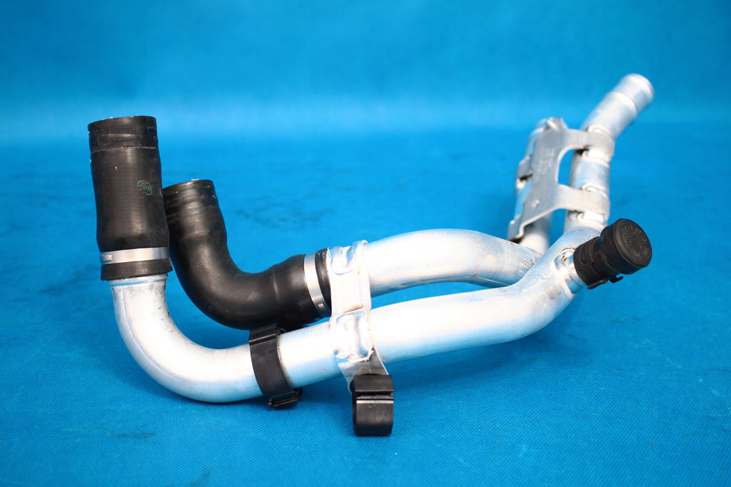 AUDI A4 B9 1.4 TFSI WATER TUBES 04E121194D 2017R