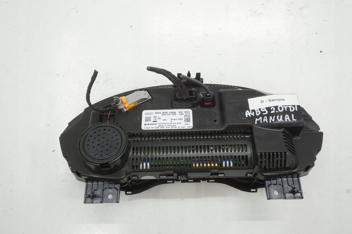 AUDI A4 B9 15R COUNTER CLOCK DISPLAY VIRTUAL 8W5920790B