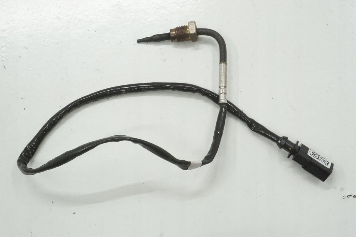 AUDI A4 B9 15R EXHAUST GAS TEMPERATURE SENSOR 2.0TDI 8W0906088E