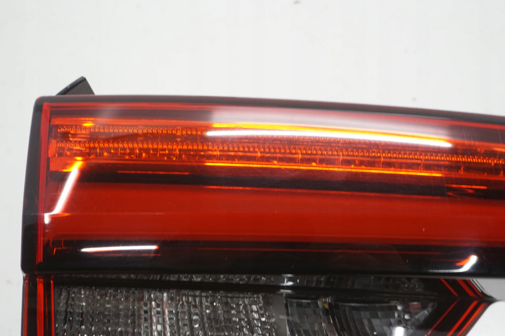 AUDI A4 B9 15R STATION WAGON LAMP LEFT REAR FLAP MATRIX 8W9945093B
