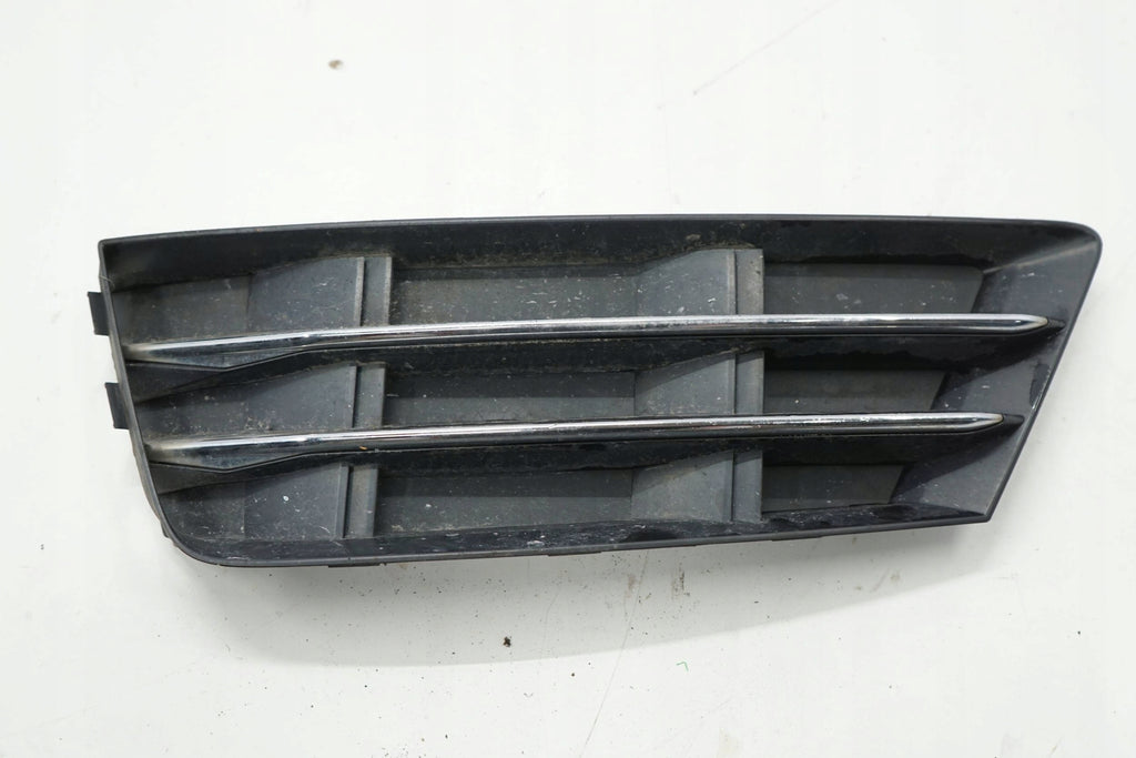 AUDI A4 B9 16R BUMPER GRILLE LEFT FRONT 8W0807681R