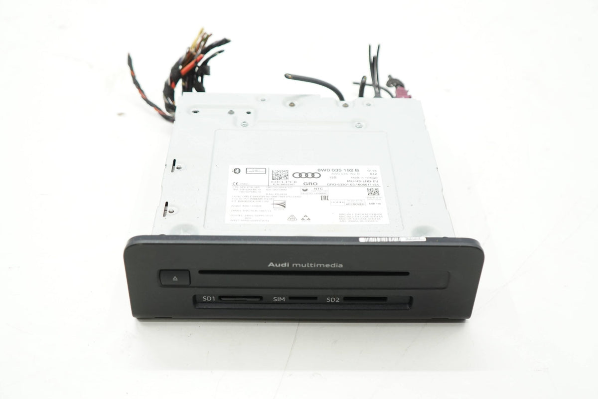 AUDI A4 B9 16R CARD NAVIGATION READER SD 8W0035192B