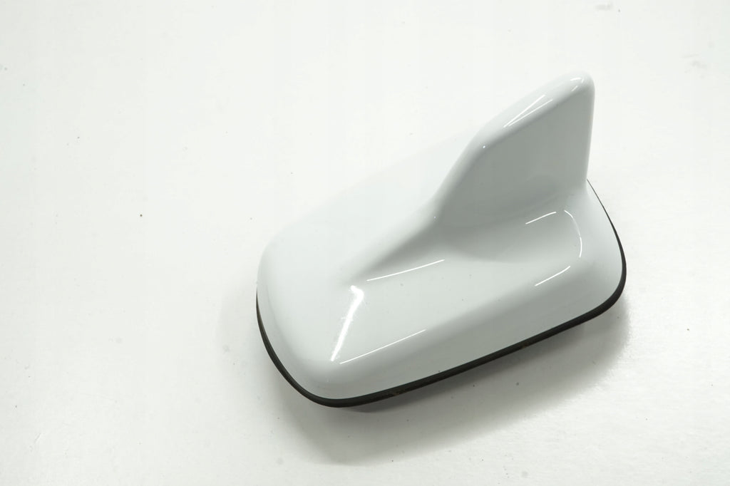 AUDI A4 B9 17R ROOF ANTENNA GPS LY9C 4M0035503K