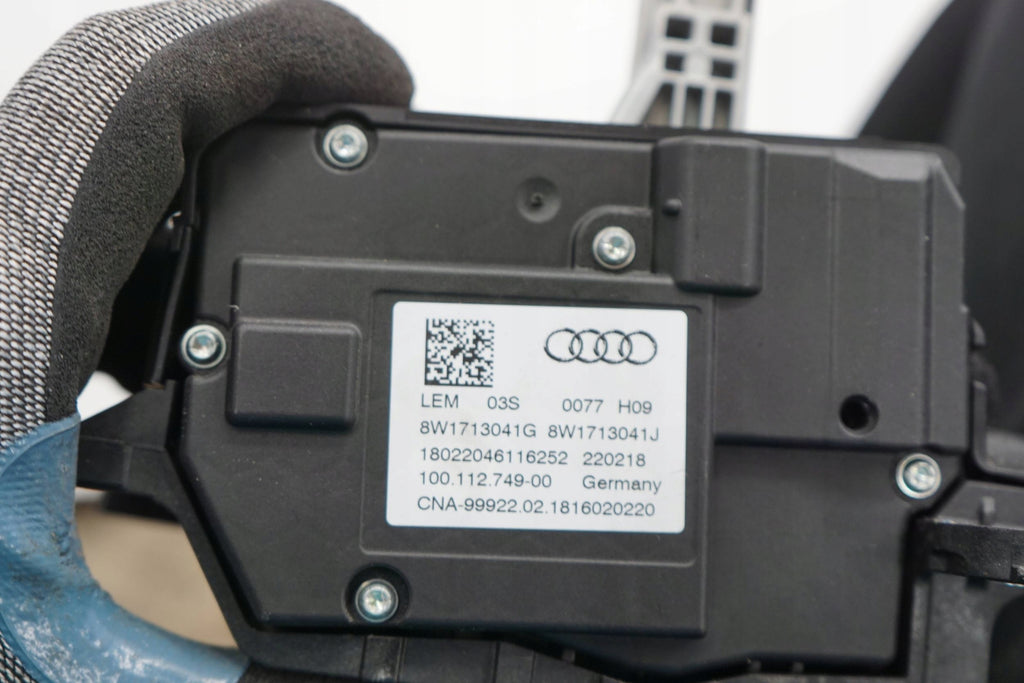 AUDI A4 B9 18R LEVER GEAR SELECTOR EUROPE 8W1713041G