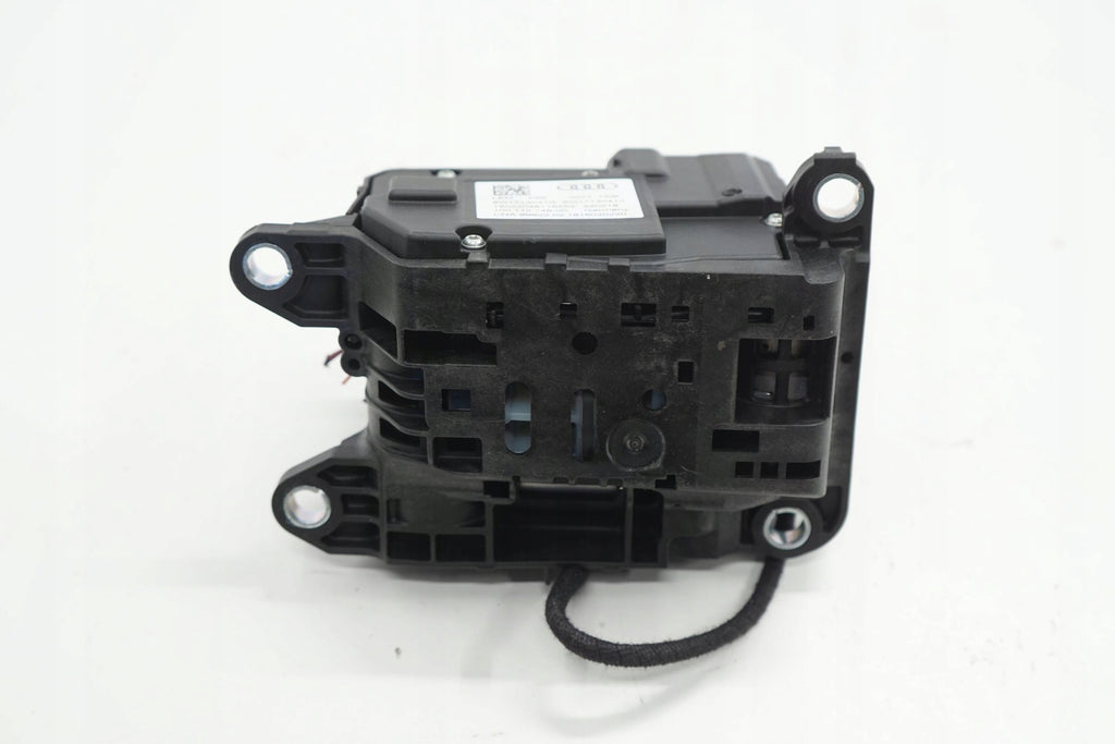 AUDI A4 B9 18R LEVER GEAR SELECTOR EUROPE 8W1713041G