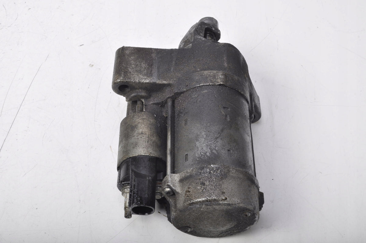 AUDI A4 B9 2.0 TDI STARTER 04L911024A