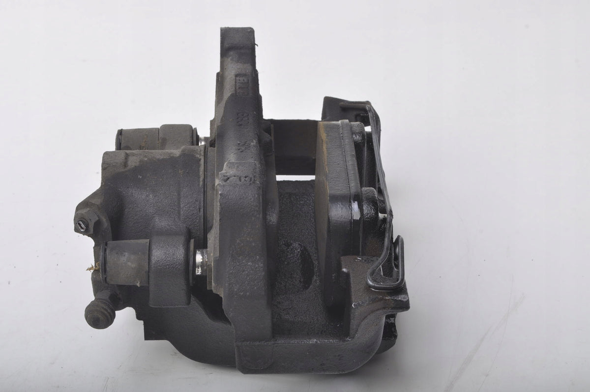 AUDI A4 B9 2.0 TFSI CLAMP RIGHT FRONT