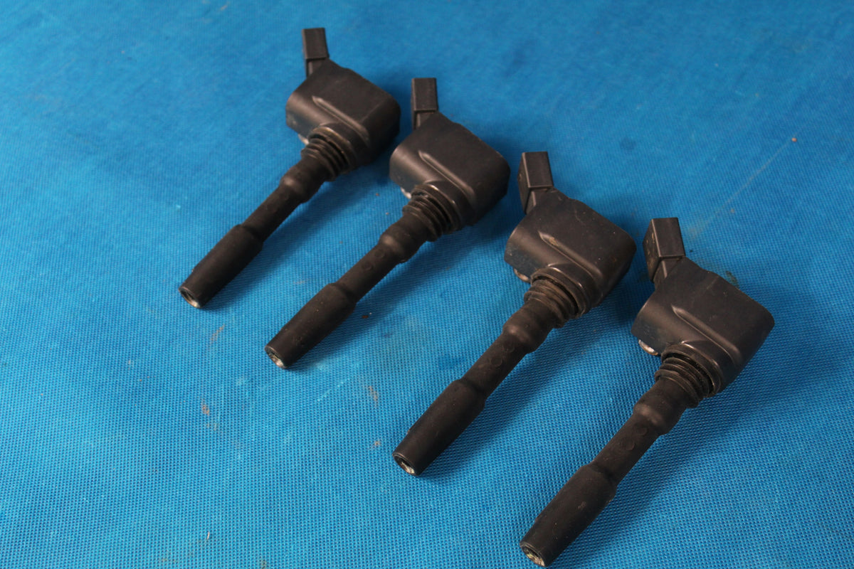 AUDI A4 B9 2016R 2,0 TFSI IGNITION COIL 06H905110G