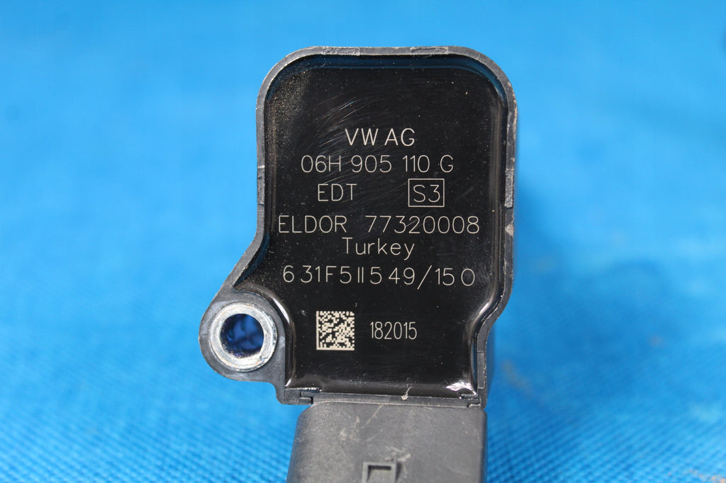 AUDI A4 B9 2016R 2,0 TFSI IGNITION COIL 06H905110G