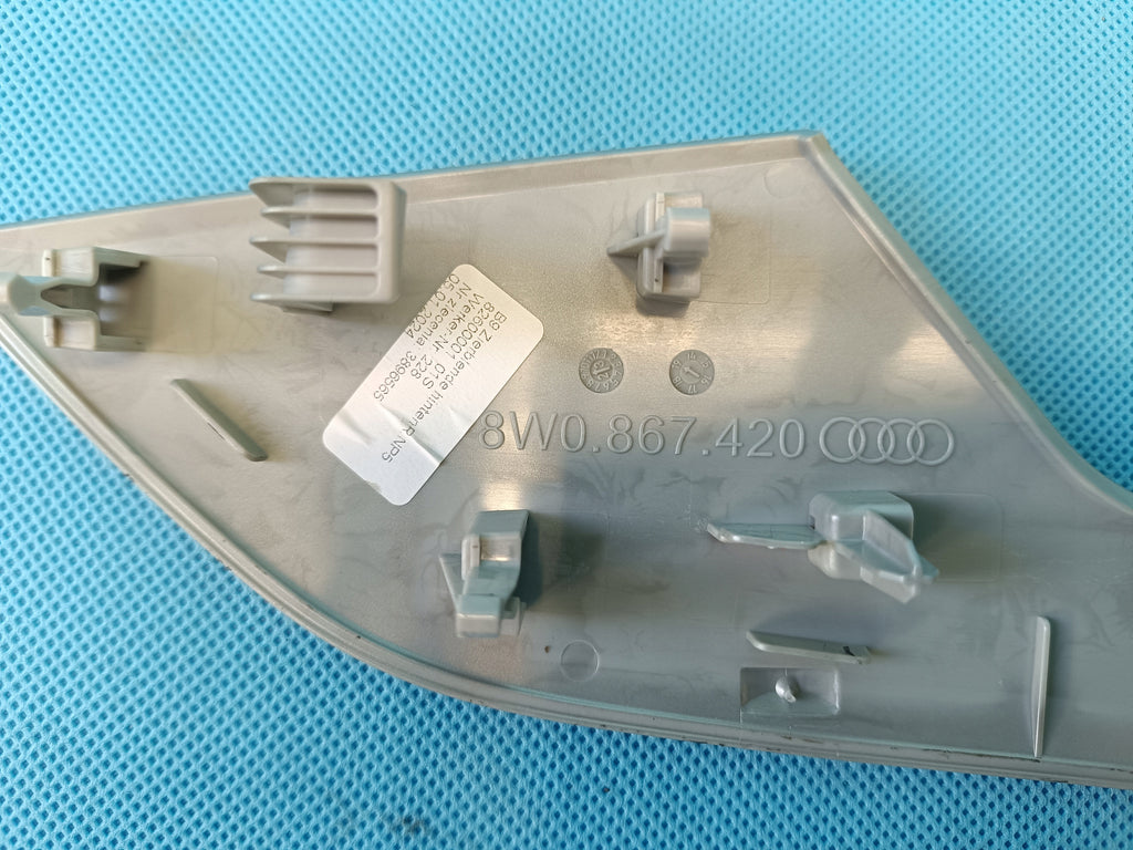 AUDI A4 B9 2024 R AVANT 2,0 TFSI 110KW DOOR DECOR RIGHT REAR 8W0867420 NP5